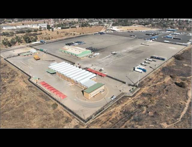 4,237M² INDUSTRIAL YARD TO LET IN CLAYVILLE