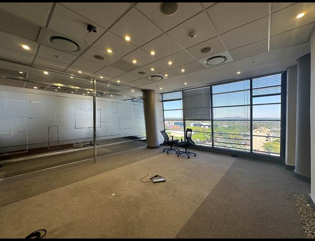 1,407M² OFFICE TO LET IN SANDTON CENTRAL
