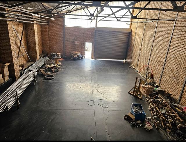 289M² MINI FACTORY TO LET IN WADEVILLE