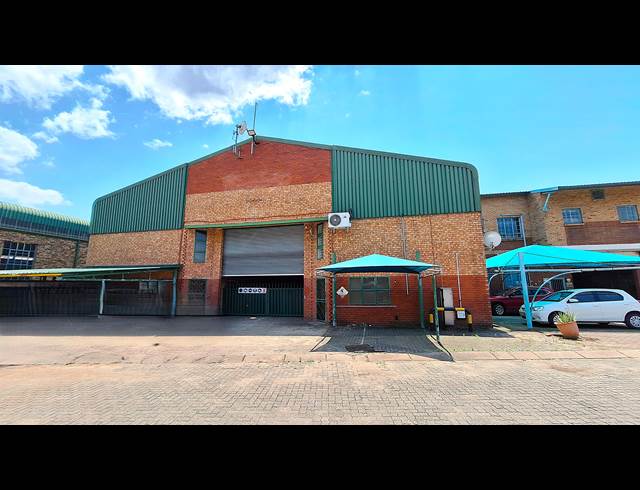 900M² WAREHOUSE TO LET IN NELSPRUIT INDUSTRIAL