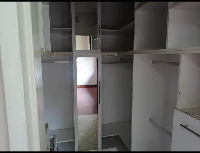 4 bed property to rent in KIBLER PARK