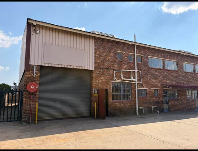 320M² WAREHOUSE TO LET IN ROSSLYN