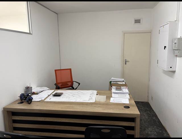 72M² OFFICE TO LET IN PINETOWN CENTRAL