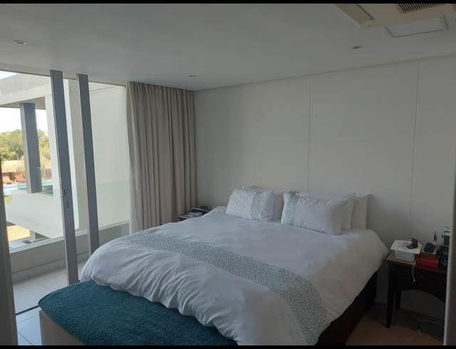 2 BEDROOM APARTMENT TO LET IN SIBAYA PRECINCT