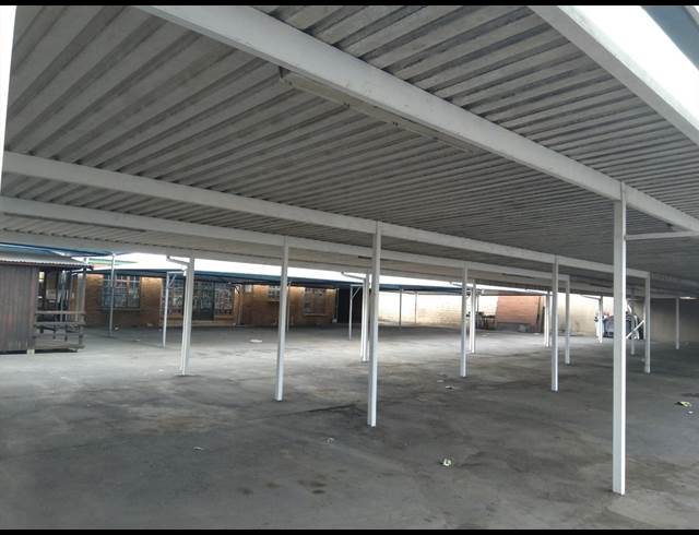 950M² OFFICE TO LET IN RICHMOND ESTATE