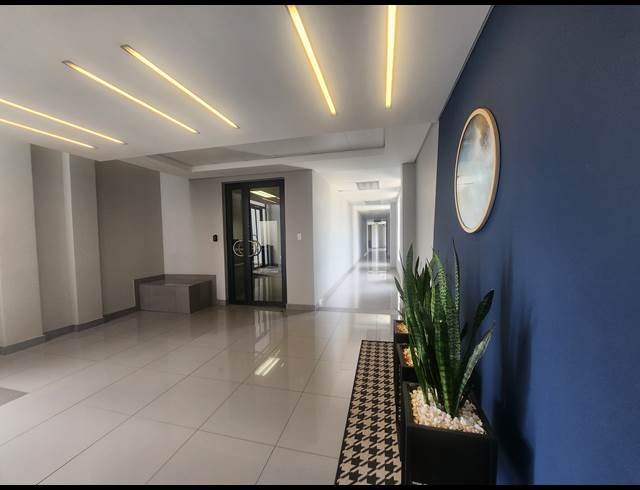 466M² OFFICE TO LET IN HALFWAY HOUSE