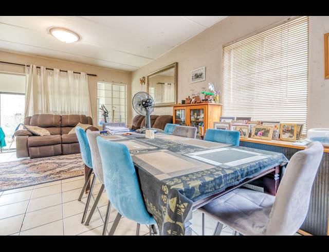 3 BEDROOM TOWNHOUSE RENTED IN NORTHGATE