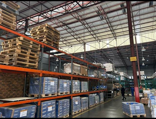 6,657M² WAREHOUSE TO LET IN ANDERBOLT