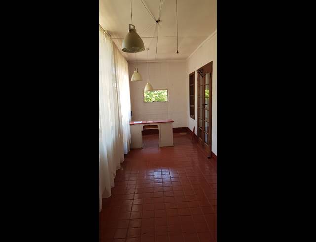 3 bed property to rent in WILLOW PARK MANOR