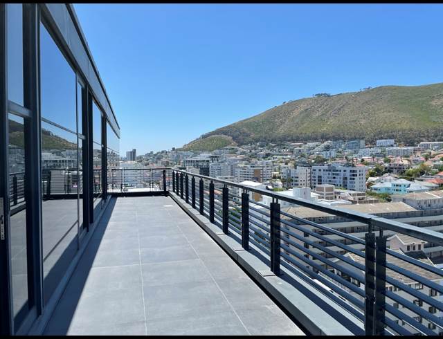 497M² OFFICE TO LET IN SEA POINT