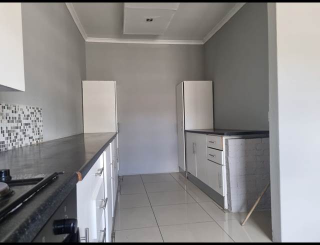 3 BEDROOM PROPERTY TO RENT IN ALBERTSDAL