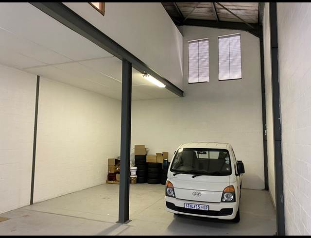 217M² MINI FACTORY TO LET IN PHILIPPI