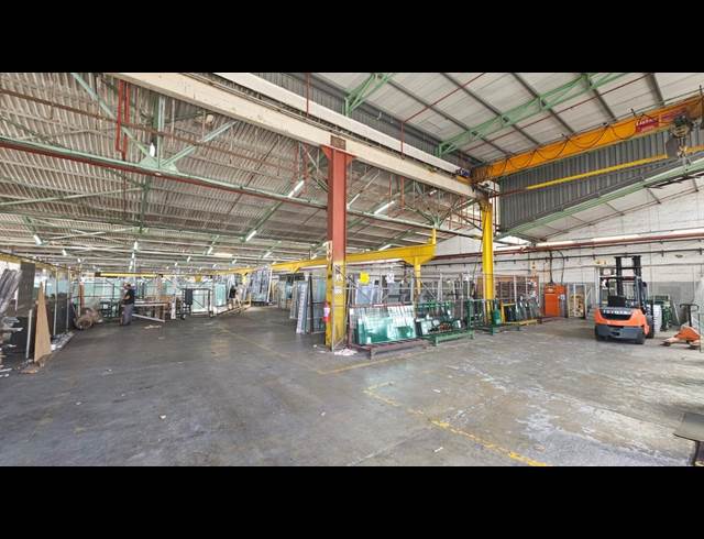 4,621M² WAREHOUSE TO LET IN PAROW INDUSTRIAL