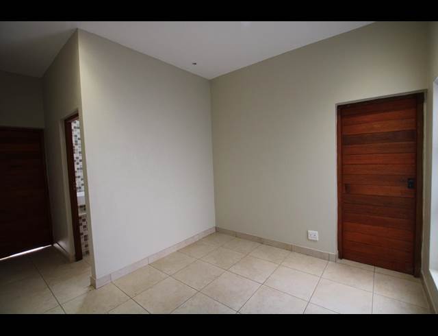 5 BEDROOM HOUSE TO LET IN GLENHAZEL