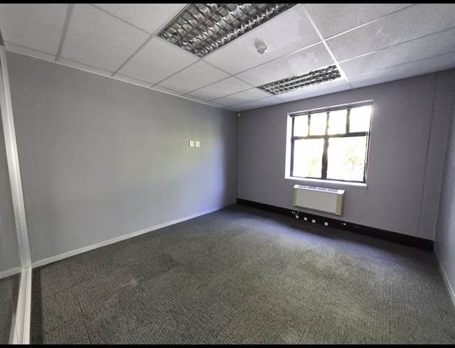 474M² OFFICE TO LET IN SANDTON CENTRAL