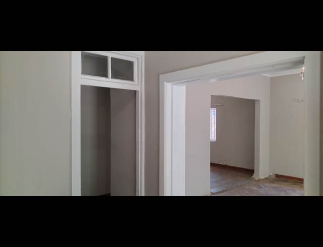 171M² OFFICE TO LET IN NELSPRUIT CENTRAL