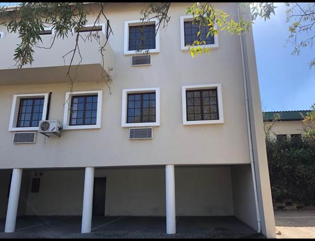 1,170M² WAREHOUSE TO LET IN KYALAMI