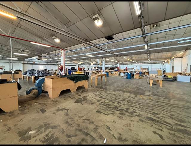 2,875M² WAREHOUSE TO LET IN PAROW INDUSTRIAL