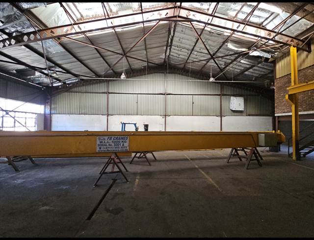 460M² WAREHOUSE TO LET IN ROSSLYN