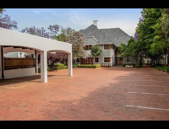 464M² OFFICE TO LET IN BRYANSTON