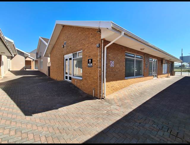 83.50M² OFFICE TO LET IN GONUBIE