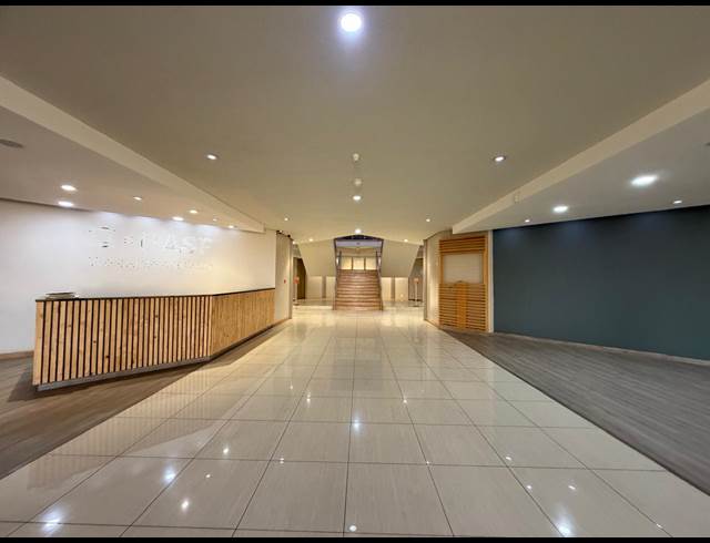 7,892M² WAREHOUSE TO LET IN RANDJESPARK