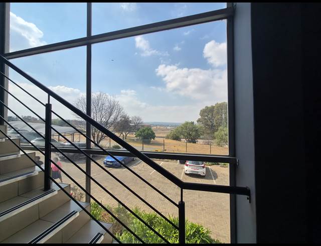 193M² OFFICE TO LET IN ALLANDALE