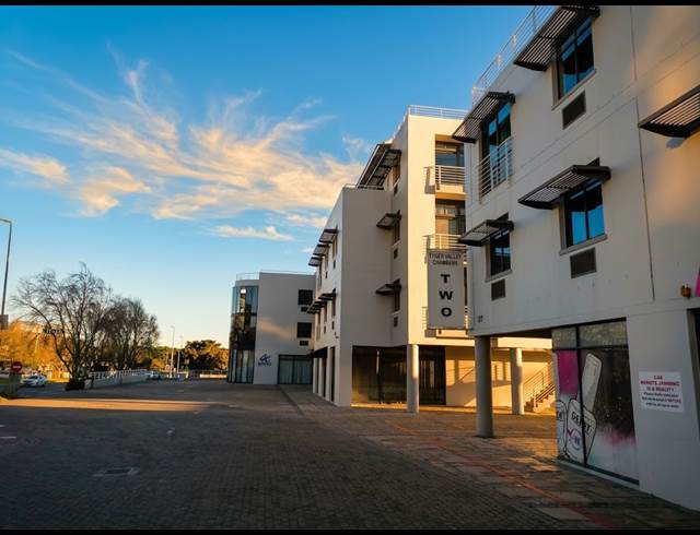 1,067M² OFFICE TO LET IN TYGER VALLEY
