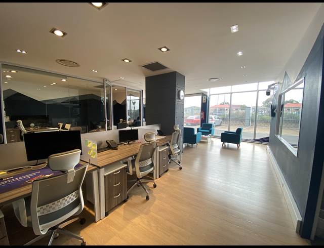 132M² OFFICE TO LET IN BROOKLYN