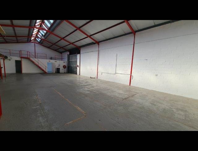 330M² WAREHOUSE TO LET IN KILLARNEY GARDENS