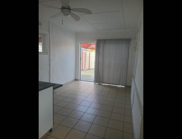 3 BEDROOM PROPERTY TO RENT IN ARBORETUM