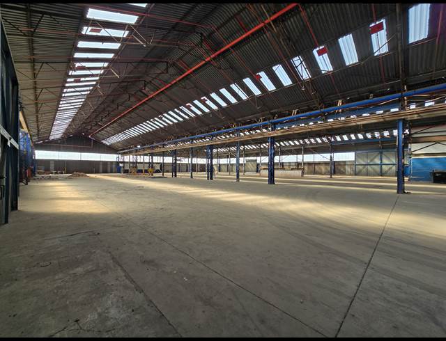 6,797M² WAREHOUSE TO LET IN TUNNEY