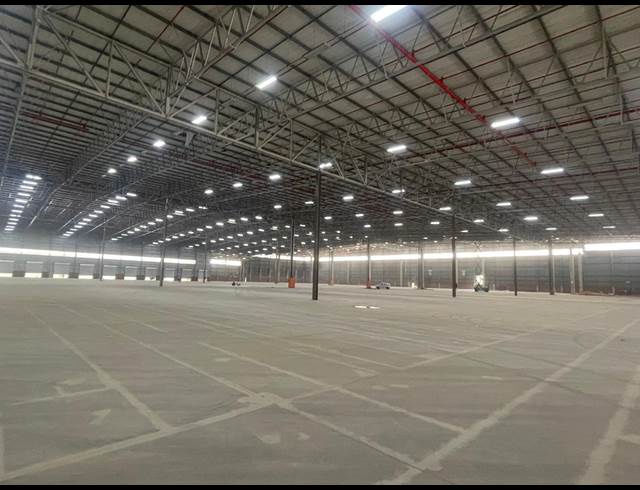 29,677M² WAREHOUSE TO LET IN PROSPECTON INDUSTRIAL