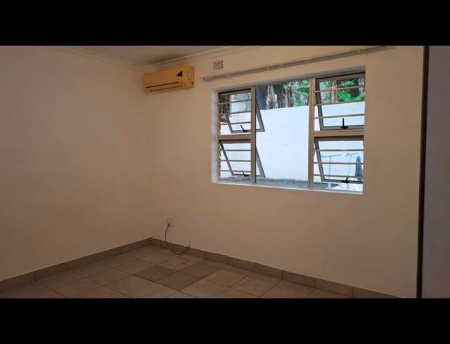 2 BEDROOM PROPERTY TO RENT IN OVERPORT