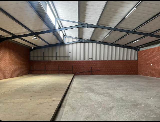 577M² WAREHOUSE TO LET IN ORMONDE