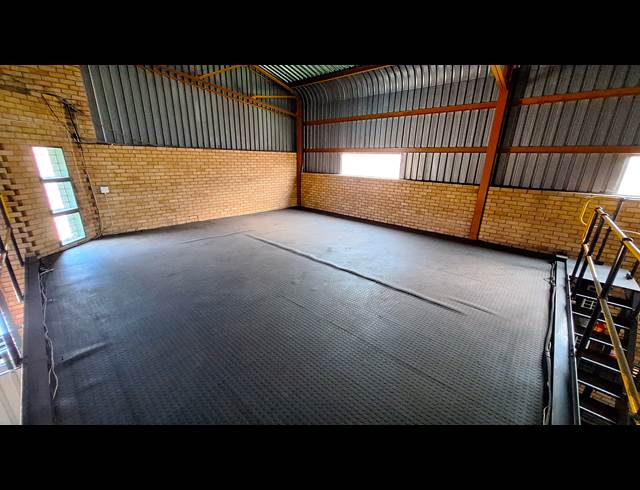 900M² WAREHOUSE TO LET IN NELSPRUIT INDUSTRIAL