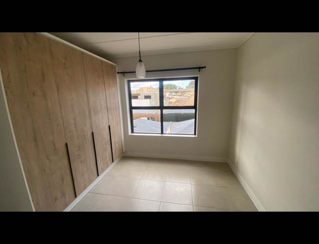 1 BEDROOM PROPERTY TO RENT IN RICHWOOD