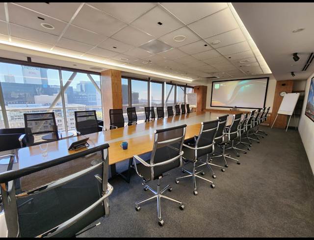 5,683M² OFFICE TO LET IN CAPE TOWN CITY CENTRE