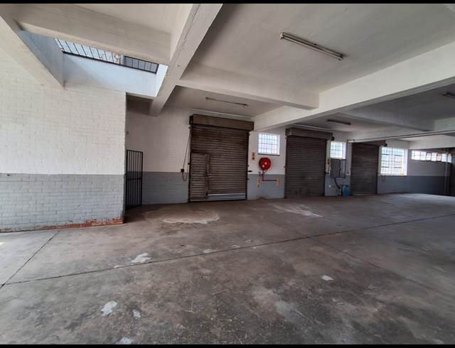 900M² WAREHOUSE TO LET IN BENROSE