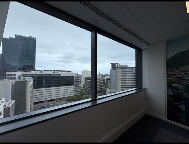 1,056M² OFFICE TO LET IN CAPE TOWN CITY CENTRE