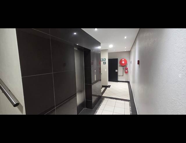 699M² OFFICE TO LET IN NELSPRUIT EXT 1