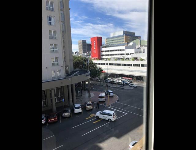 206M² BUILDING TO LET IN CAPE TOWN CITY CENTRE