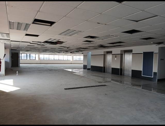 1,246M² OFFICE TO LET IN WESTVILLE