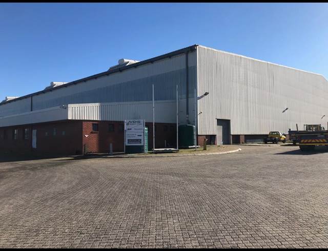 12,430M² WAREHOUSE TO LET IN BLACKHEATH INDUSTRIAL