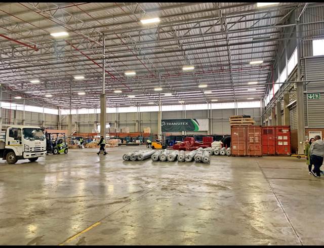 4,935M² WAREHOUSE TO LET IN TUNNEY
