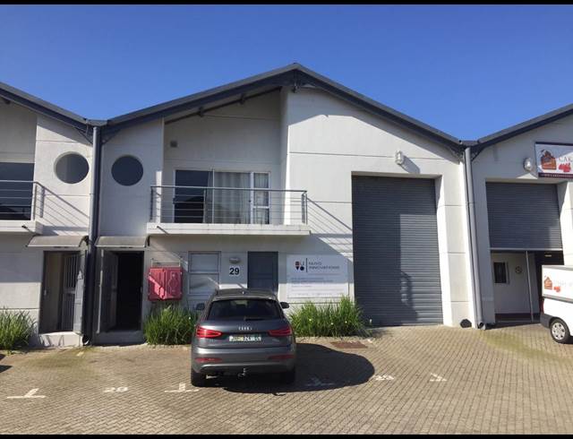 248M² WAREHOUSE TO LET IN CAPRICORN