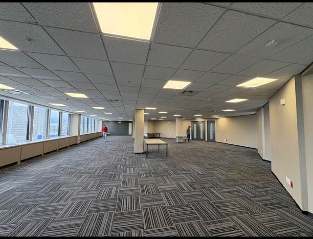 2,623M² OFFICE TO LET IN CAPE TOWN CITY CENTRE