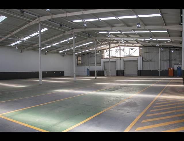6,708M² WAREHOUSE TO LET IN RANDJESPARK