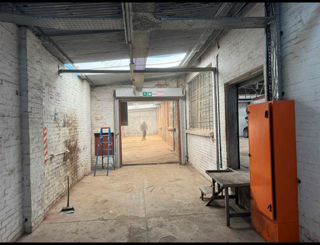 400M² WAREHOUSE TO LET IN BOOYSENS RESERVE