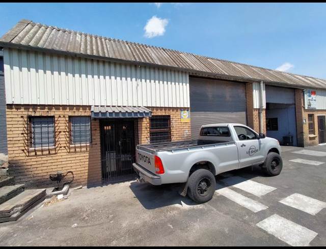228M² WAREHOUSE RENTED IN BRACKENFELL INDUSTRIAL